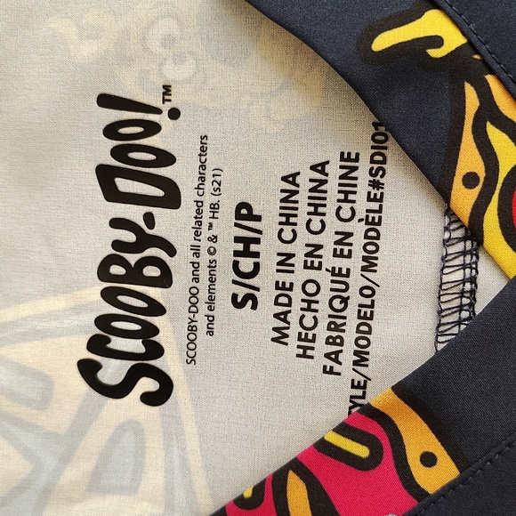 Scooby-Doo Novelty Scrub Top V-Neck, Short Sleeve Top Size S Navy NWT - Picture 6 of 8